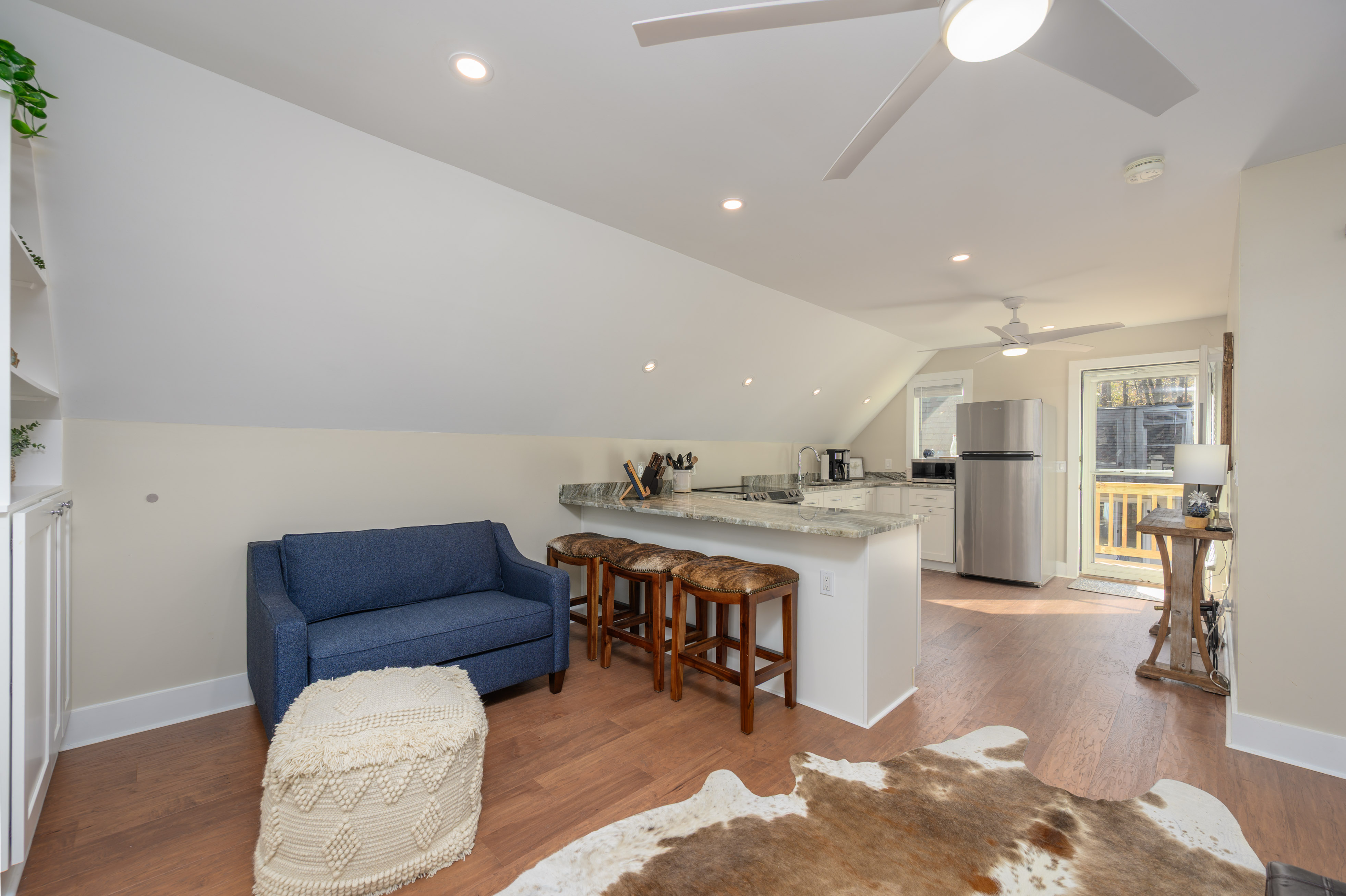 1030 Maddux Lane image 35